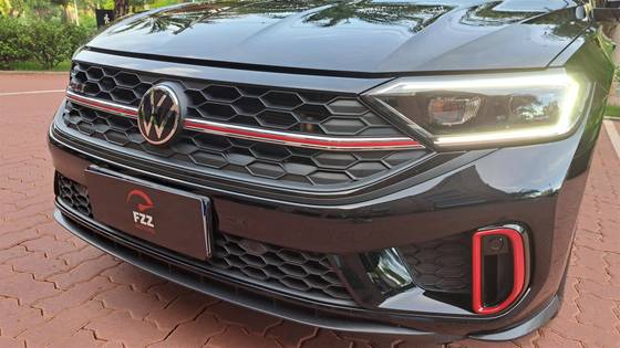 VOLKSWAGEN JETTA 2.0 350 TSI GASOLINA GLI DSG